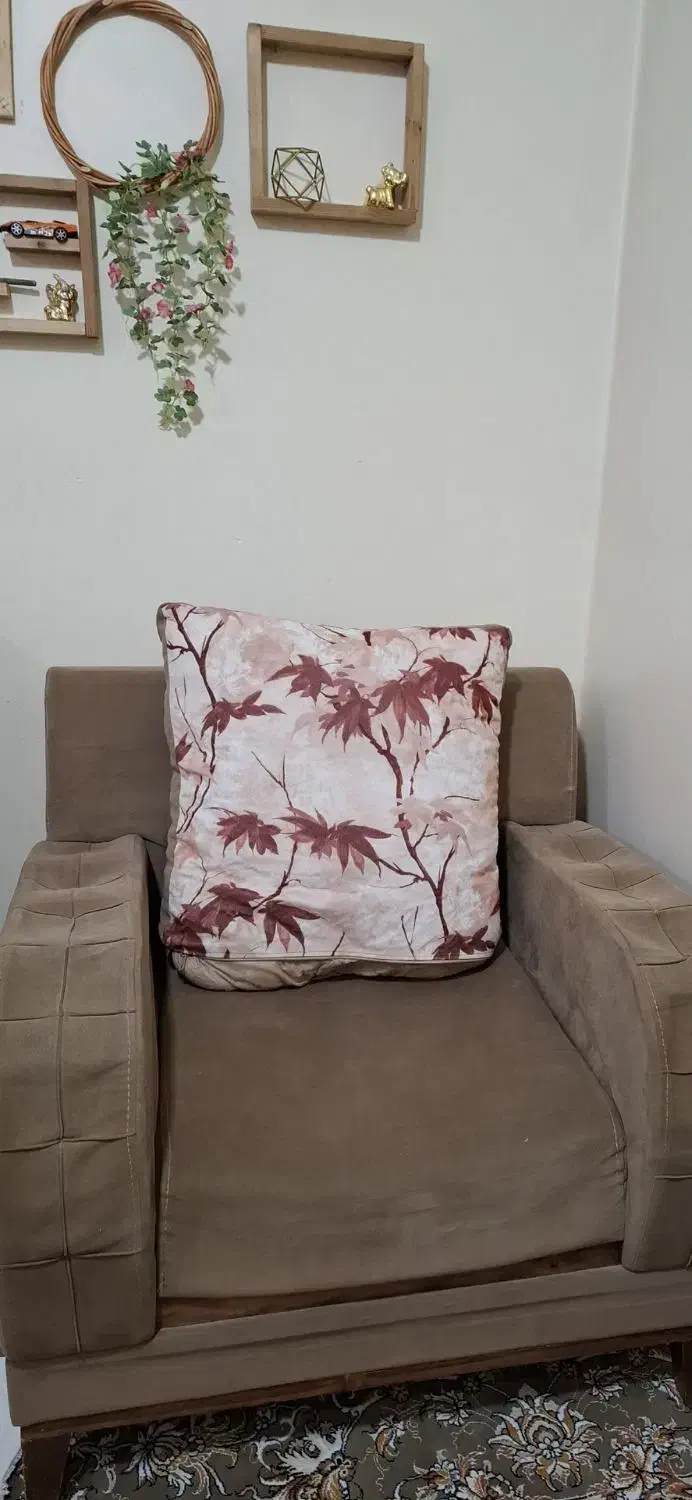 مبلمان|مبلمان خانگی و میز عسلی|چمران, |دیوار