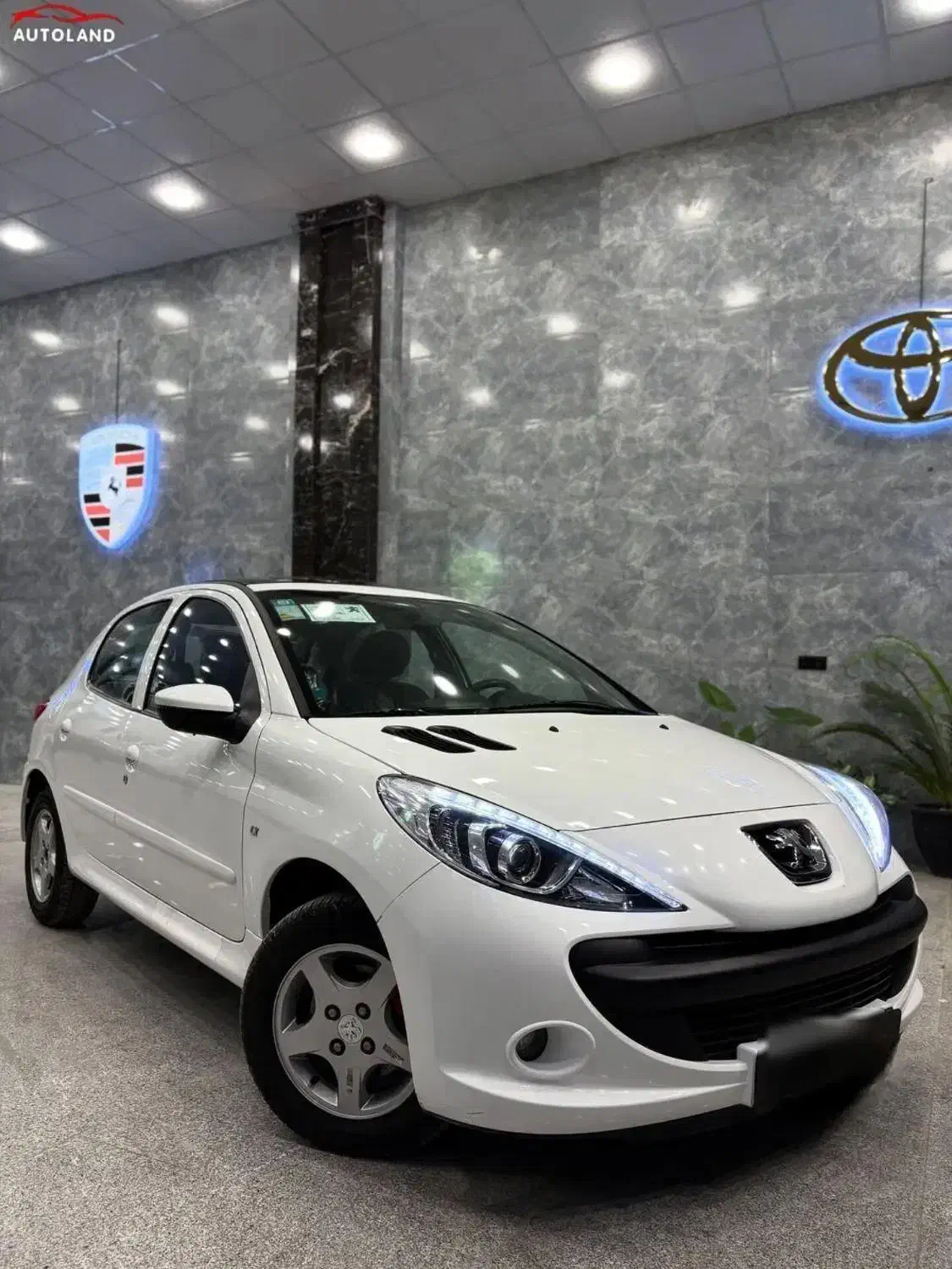 پژو ۲۰۷ مدل ۴۰۱ پانا|خودرو سواری و وانت|همدان, |دیوار