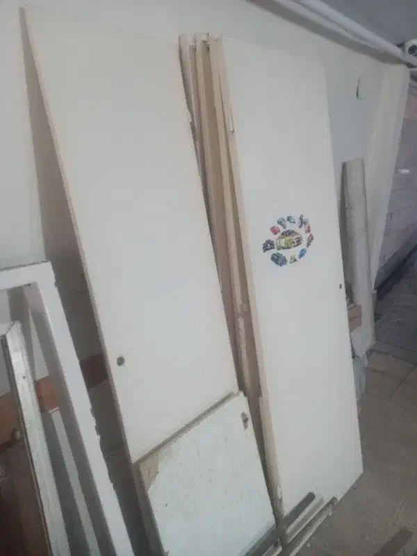 رادیاتور و سنگ و آجر و درب کمد دیواری.|آبگرمکن، پکیج، شوفاژ|تهران, علم و صنعت|دیوار