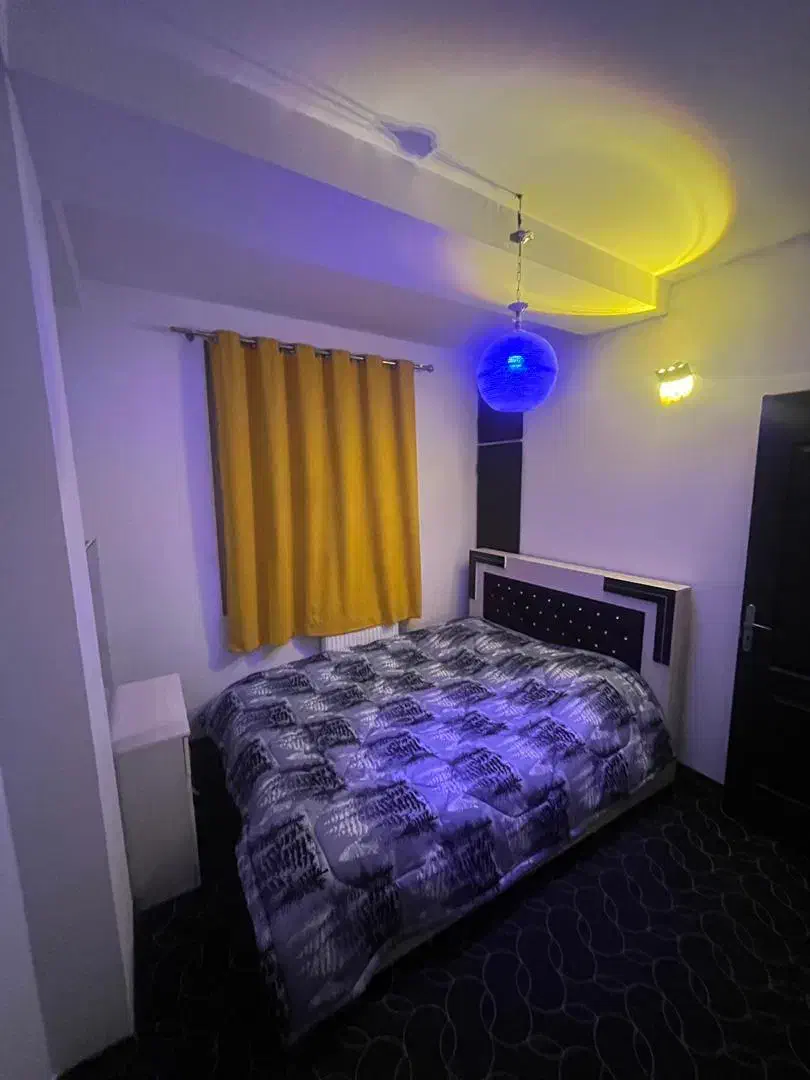 سوئیت آپارتمان مبله ساعتی روزانه|اجارهٔ کوتاه‌مدت آپارتمان و سوئیت|اندیشه, شهرک المهدی|دیوار