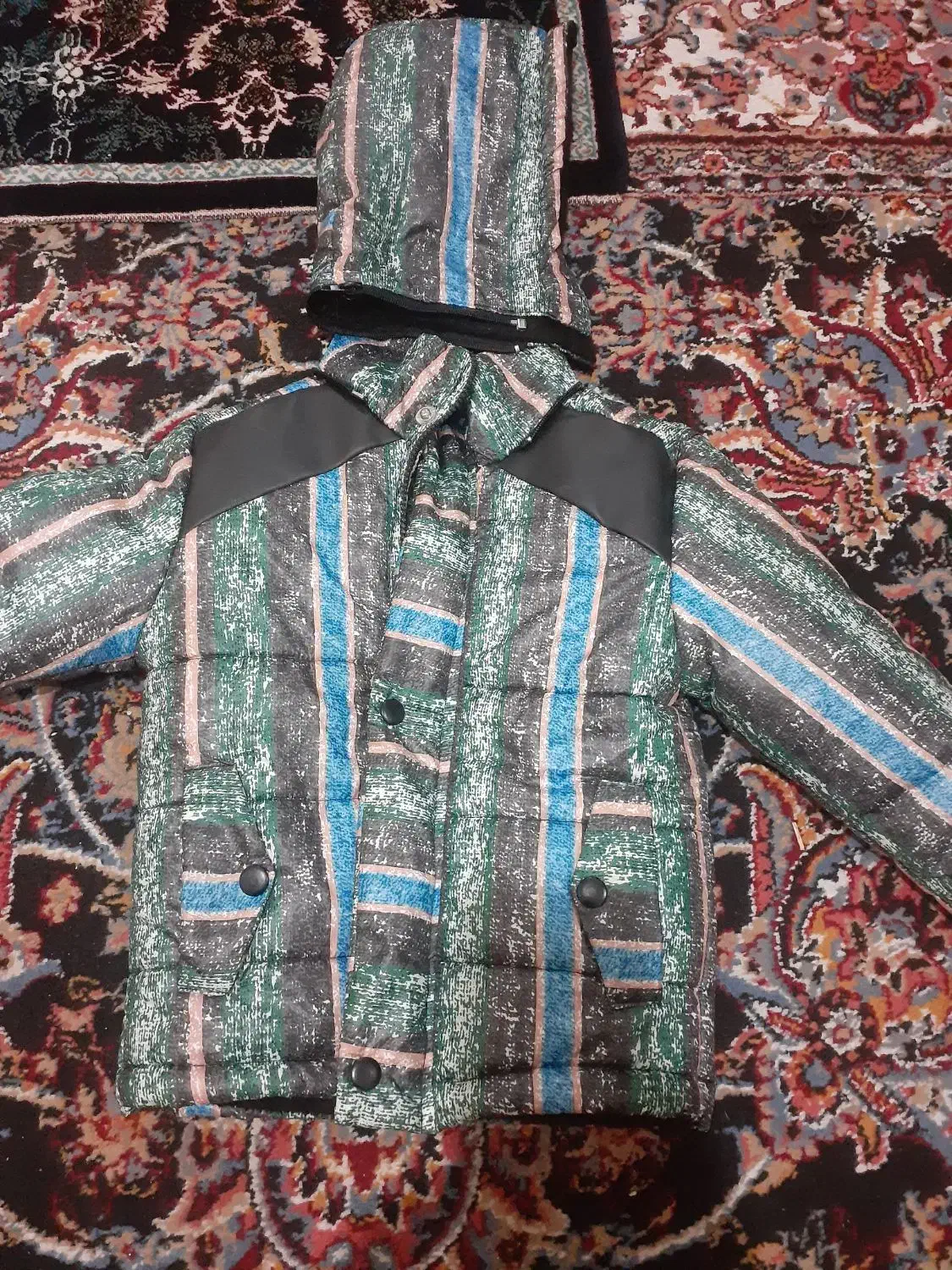 کاپشن بچگانه|کفش و لباس بچه|بیرجند, |دیوار