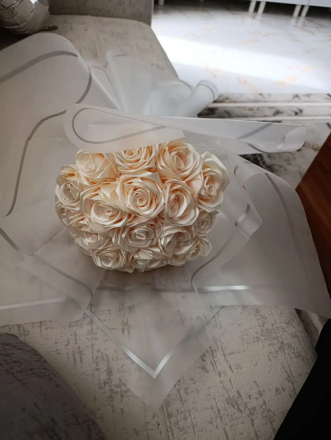 گل رز|گل مصنوعی|لاهیجان, لیالستان|دیوار