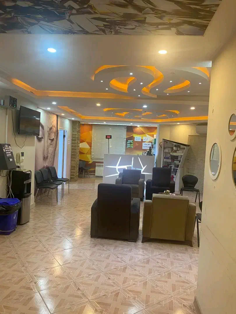 اجاره اداری تجاری گلسار بر خیابان ۱۲۲ ۴ خوابه|اجارهٔ دفتر کار، اتاق اداری، مطب|رشت, کاکتوس|دیوار