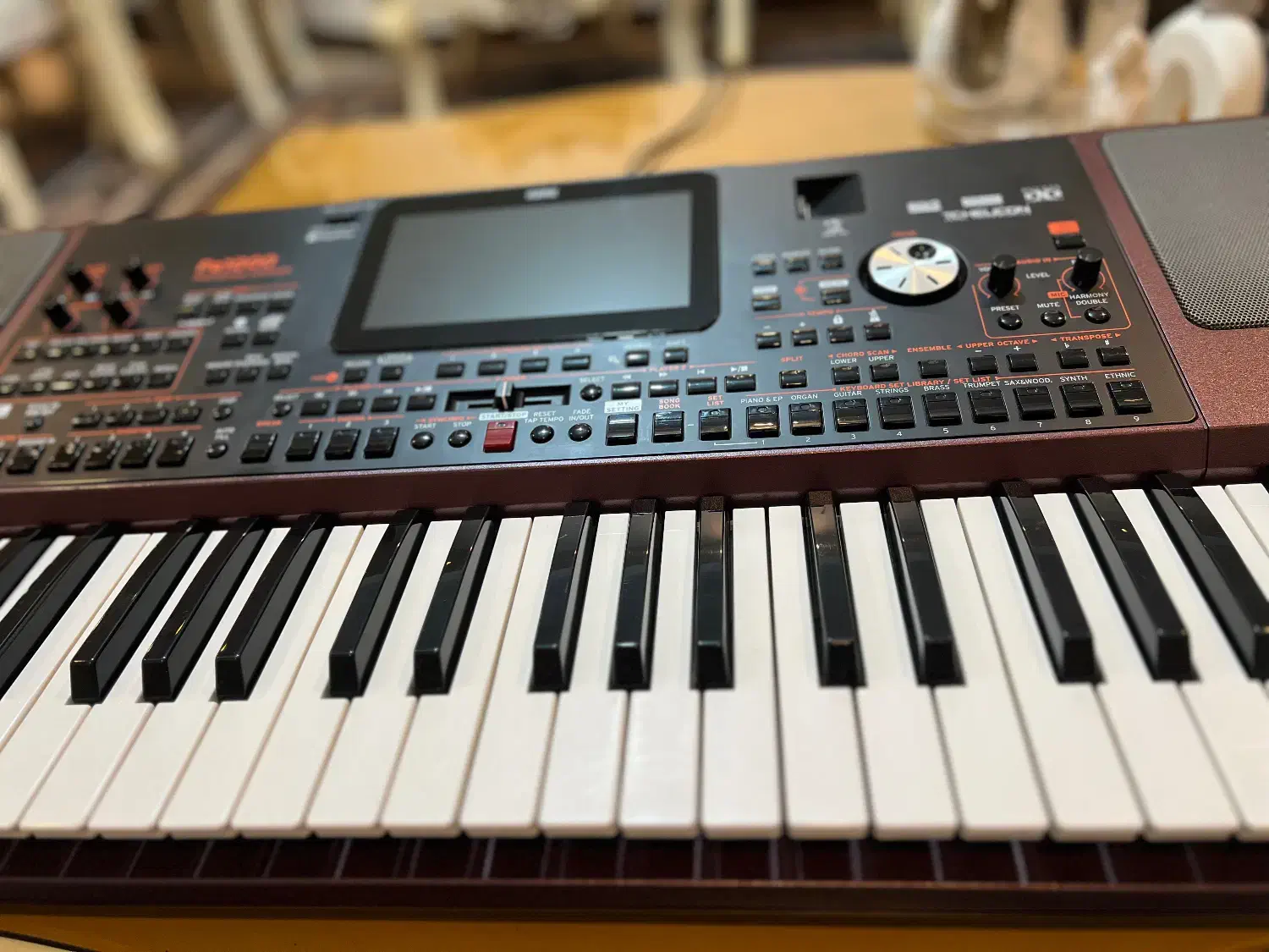 ارگ یا کیبورد pa1000 استثنایی و خانگی|پیانو، کیبورد، آکاردئون|ساری, |دیوار