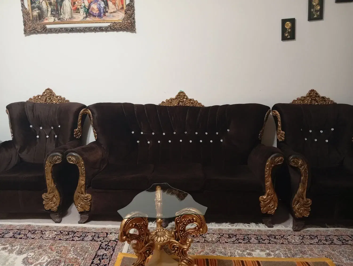 مبل سلطنتی|مبلمان خانگی و میز عسلی|قروه, |دیوار