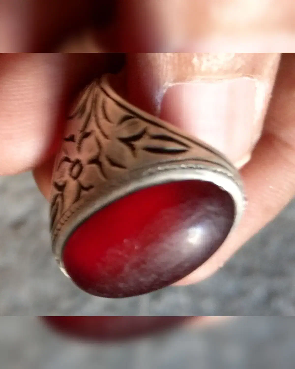 انگشتر کهنه قدیمی یمن آلبالویی|جواهرات|تربت‌حیدریه, مظفریه|دیوار