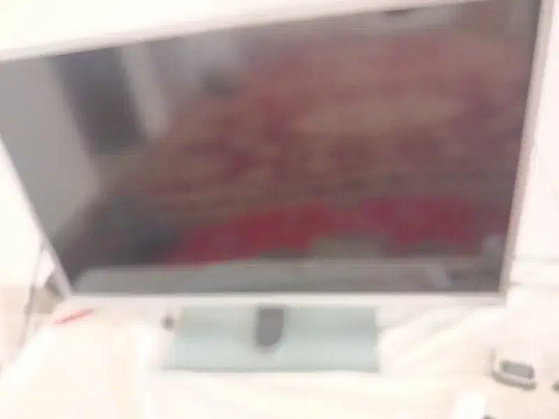 تلویزیون ۳۲ سالم|تلویزیون و پروژکتور|اندیمشک, |دیوار