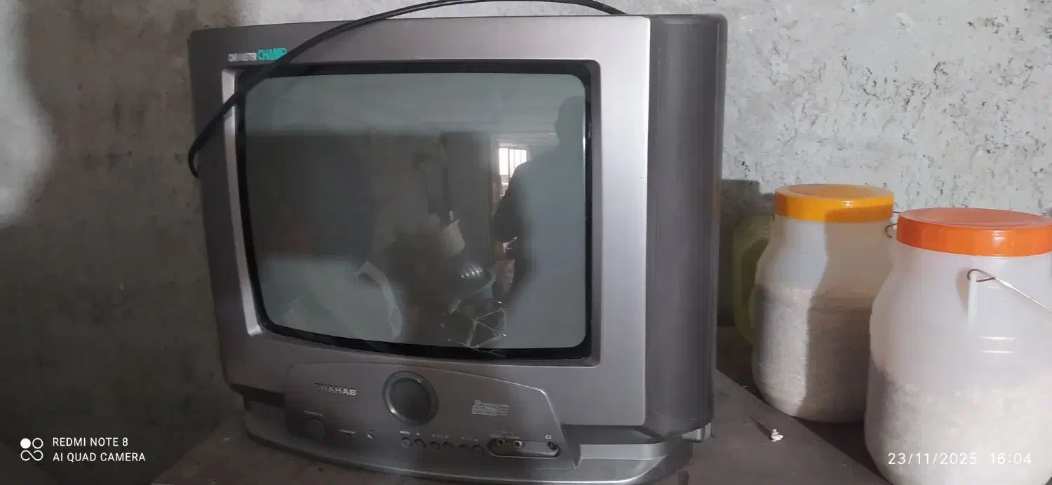 تلویزیون|تلویزیون و پروژکتور|الیگودرز, |دیوار