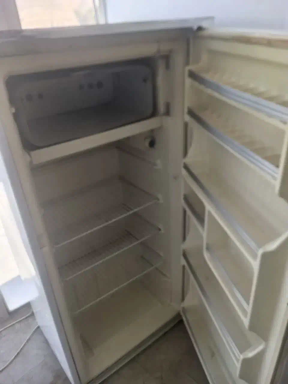 یخچال قدیمی سالم قیمت مناسب|یخچال و فریزر|بیرجند, |دیوار