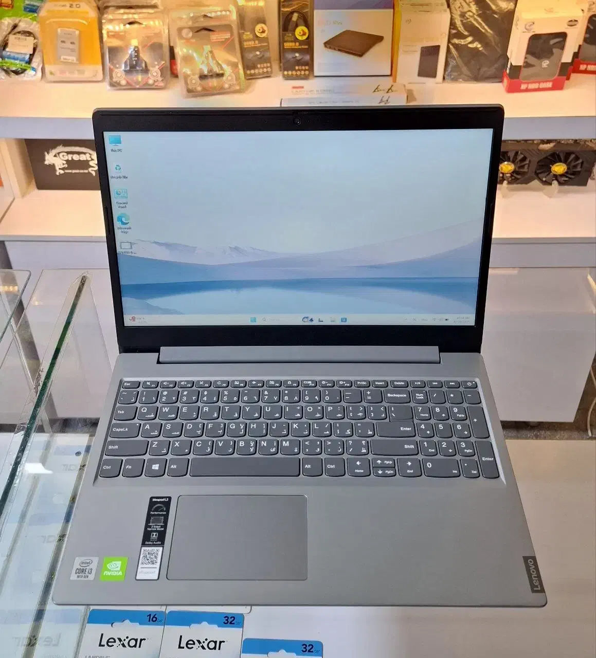 * بازار لپتاپ * لنوو نسل جدید گرافیک دار، هارد ssd|رایانه همراه|ساوه, |دیوار