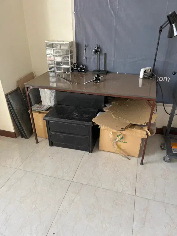 میزکار کاملا سالم|میز تحریر و کامپیوتر|سنندج, |دیوار