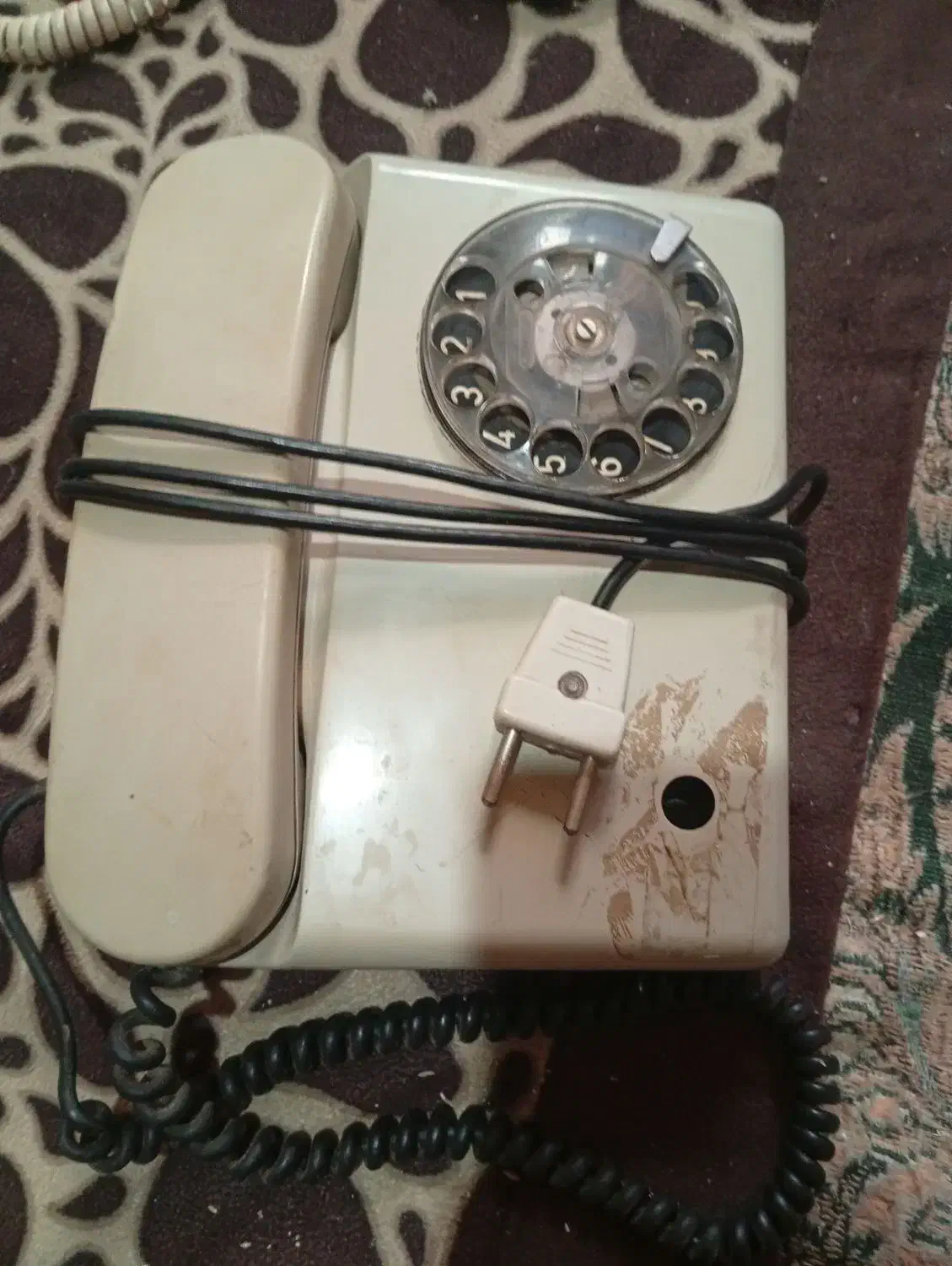 اشیا قدیمی تلفن ثابت|تلفن رومیزی|اصفهان, کساره|دیوار