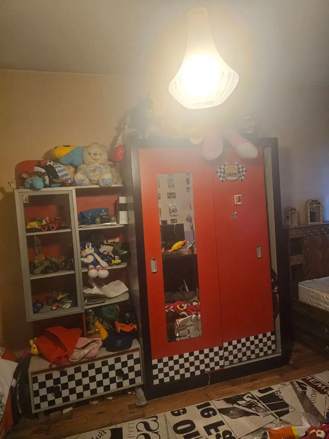 تخت و کمد کودک|تخت و سرویس خواب|تهران, اکباتان|دیوار