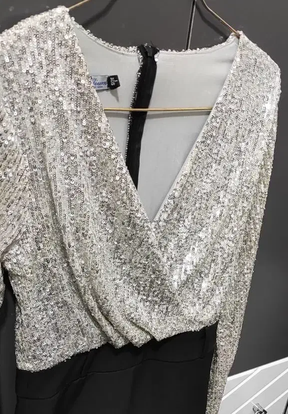 لباس مجلسی|لباس|قم, انصار‌الحسین|دیوار