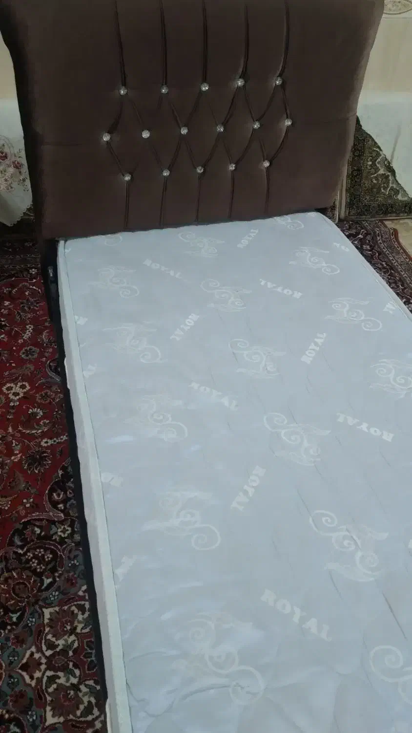 تخت و تشک|تخت و صندلی بچه|سنقر, |دیوار