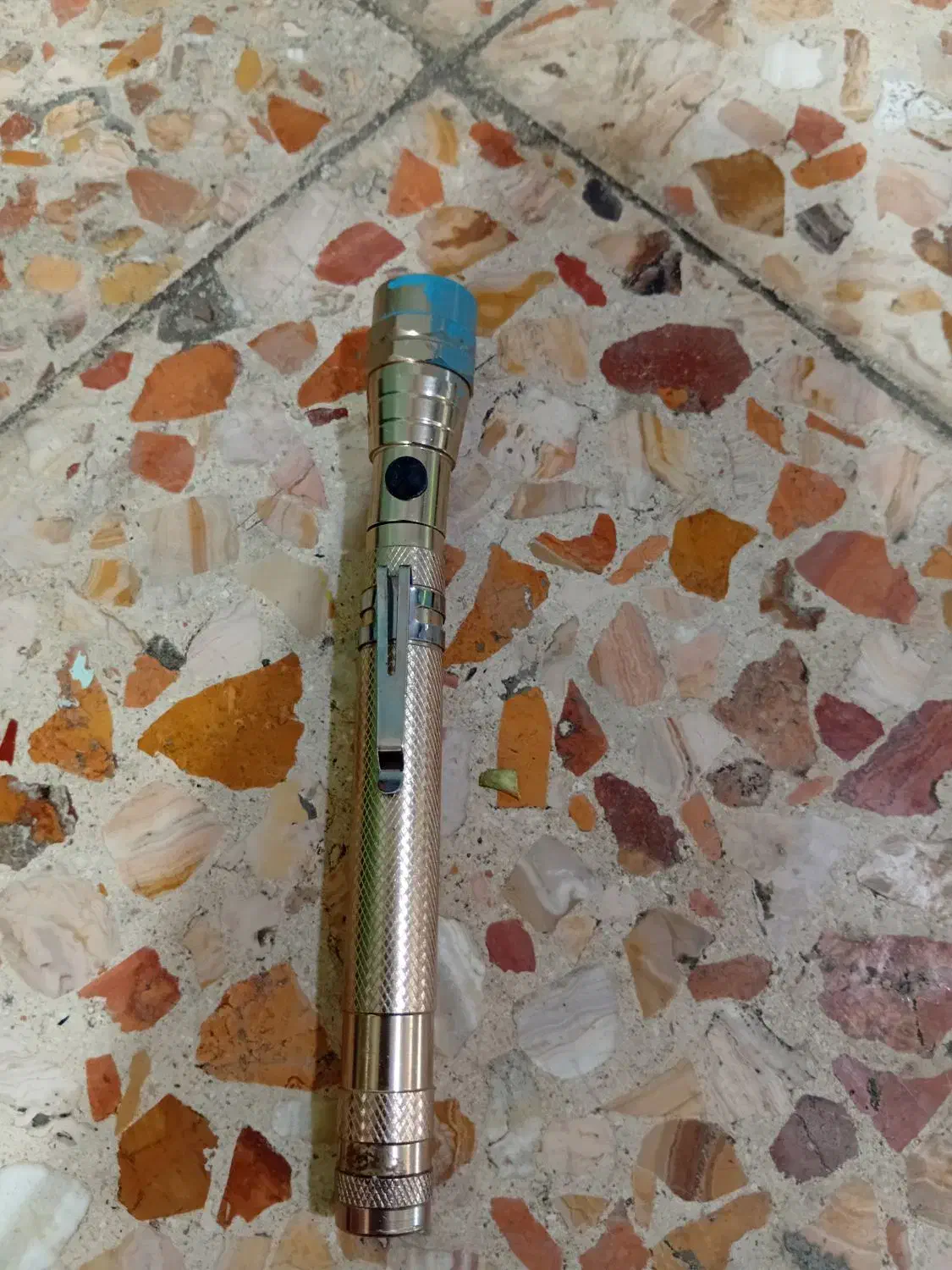 چراغ قوه|لامپ و چراغ|ایذه, |دیوار