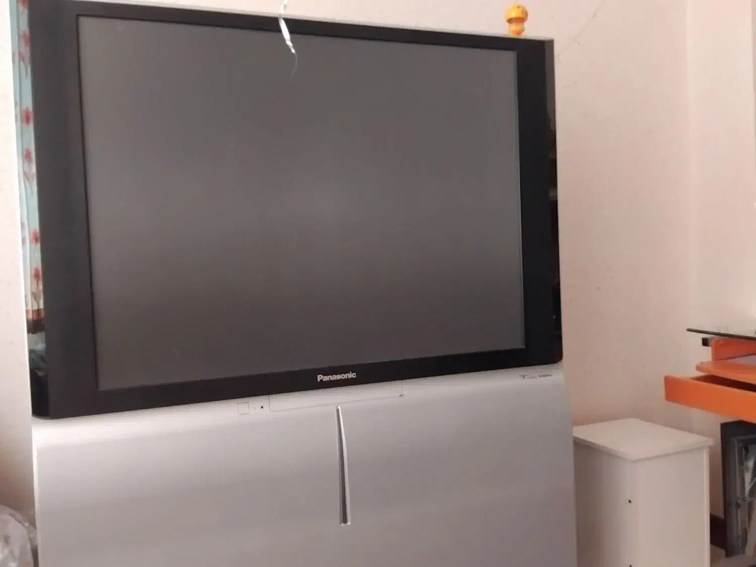 تلویزیون ۵۵ اینج|تلویزیون و پروژکتور|فولادشهر, مسکن مهر فولادشهر|دیوار