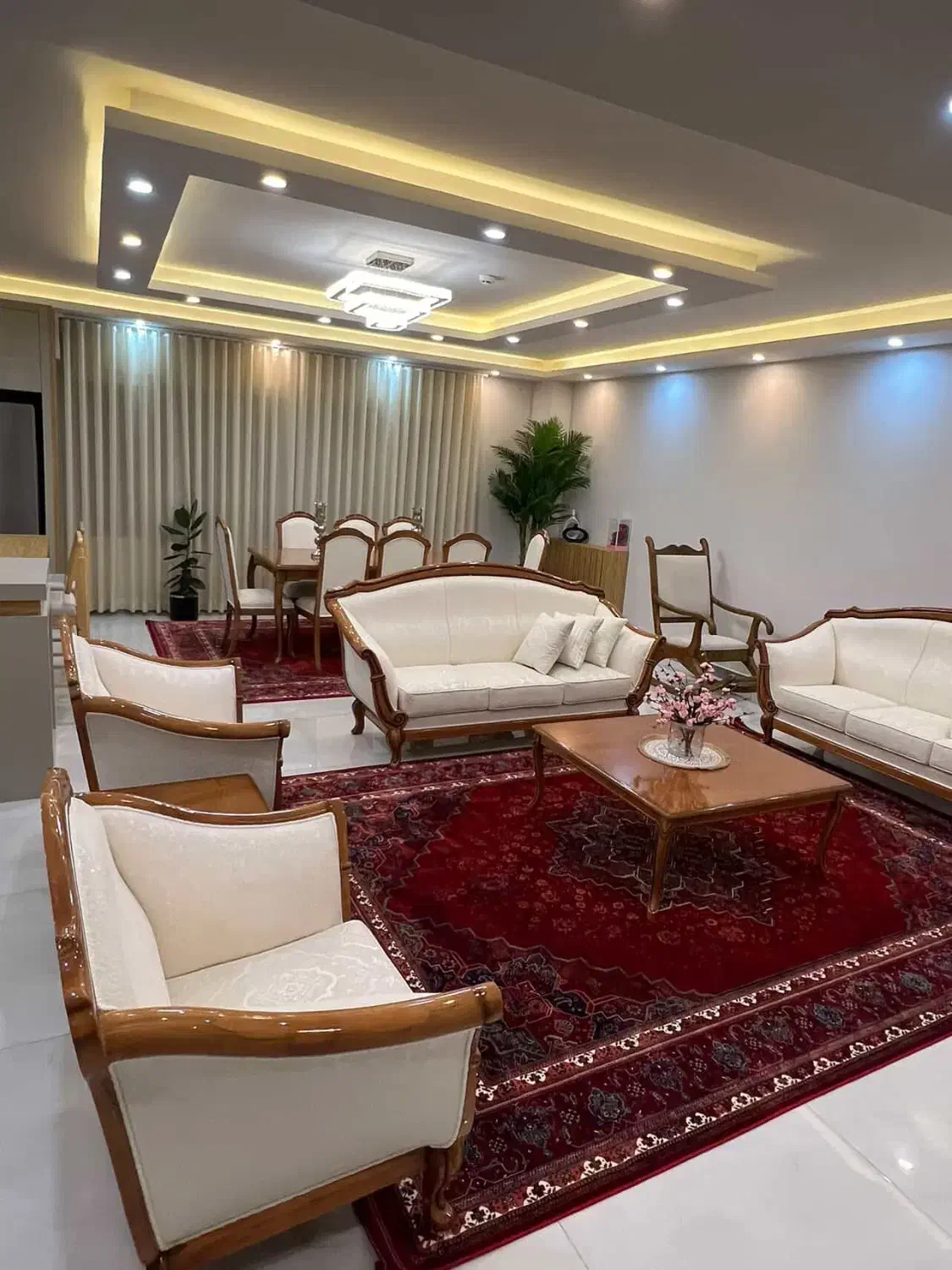 فرش لاکی طرح دستباف ۱۲۰۰ شانه|فرش|تهران, هروی|دیوار