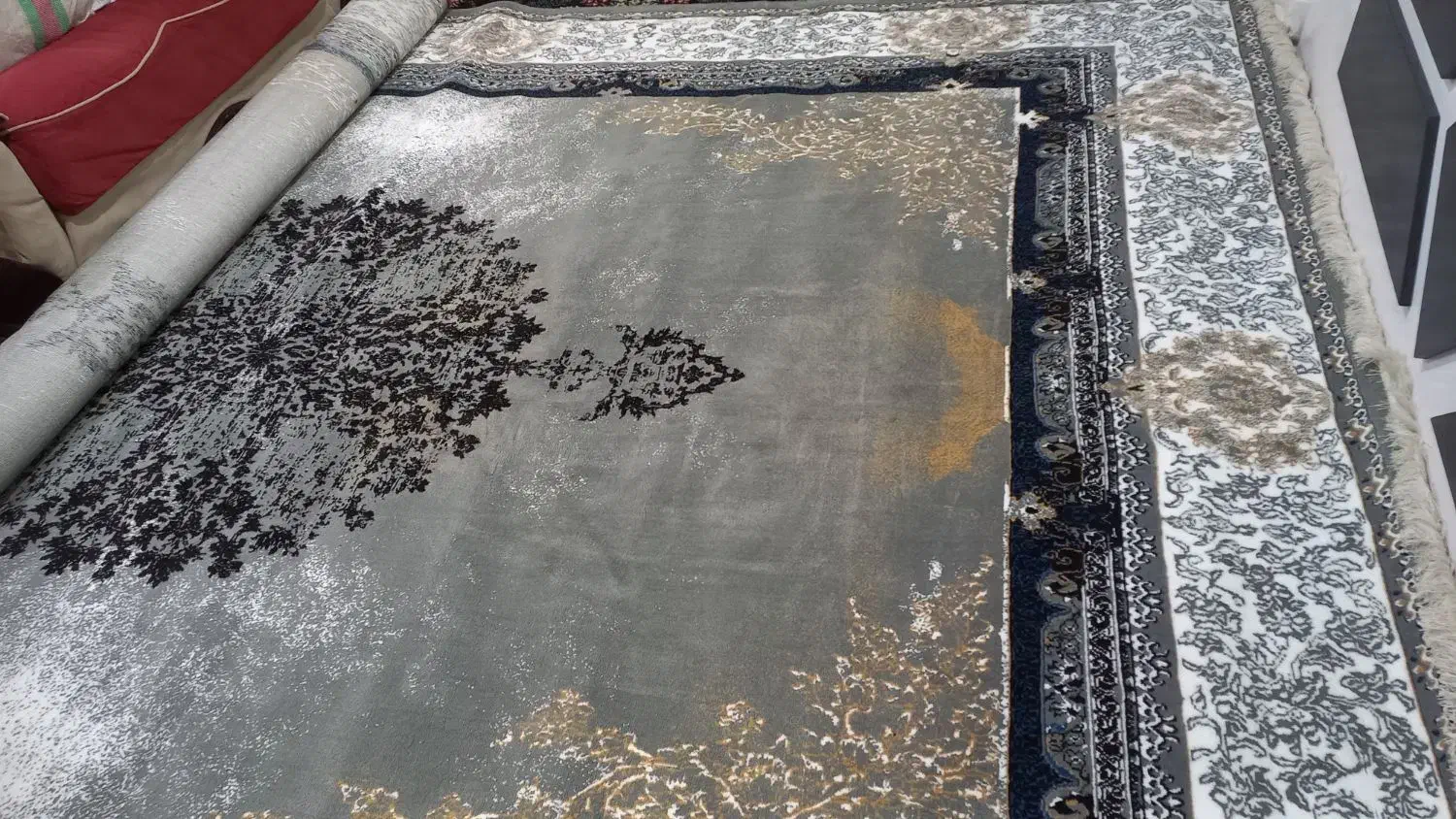 فرش نگین ممتازنو|فرش|مشهد, هفده شهریور|دیوار