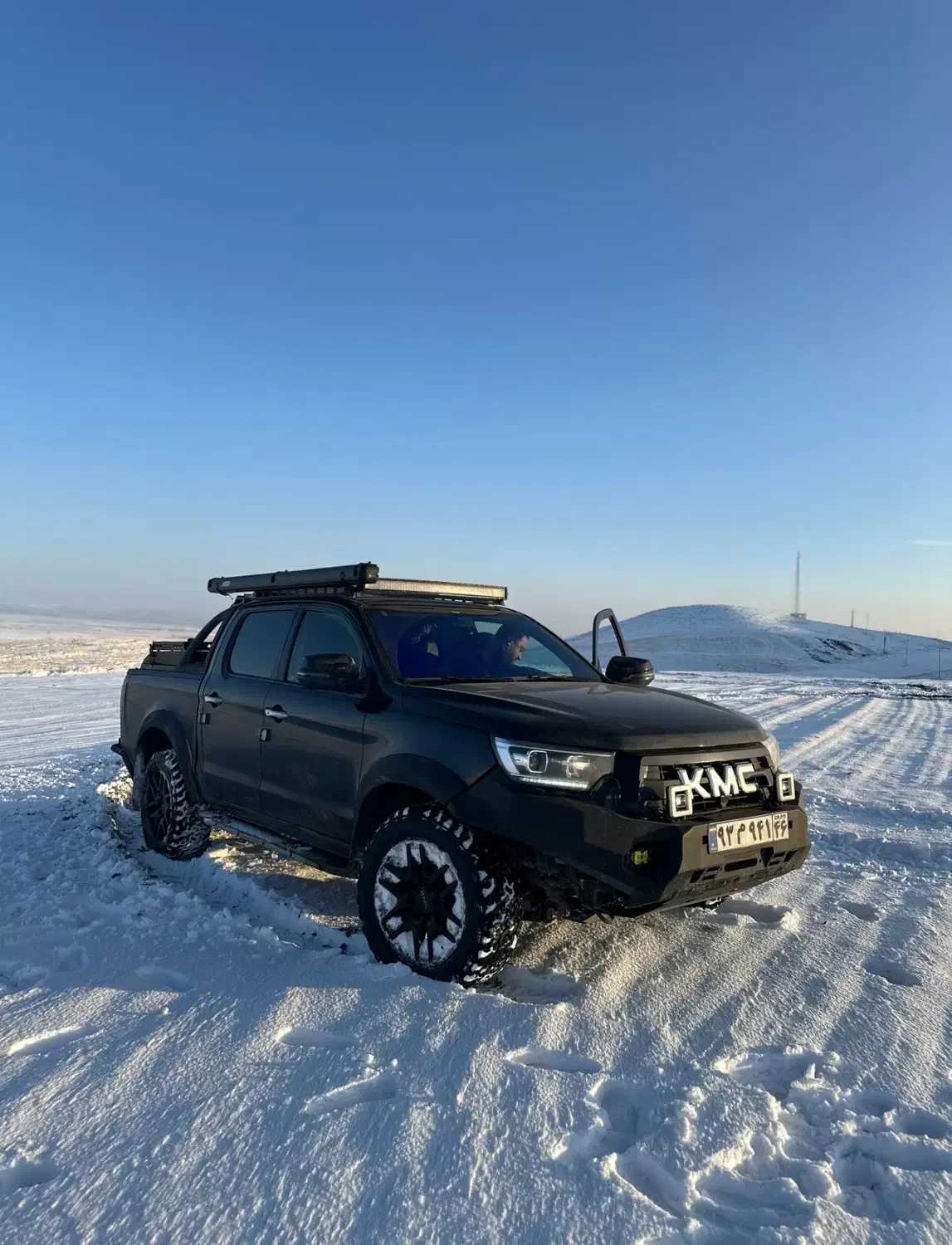 کی ام سی t8مدل1402|خودرو سواری و وانت|رشت, استادسرا|دیوار