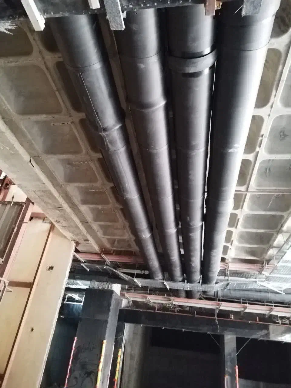 عایقکاری تاسیسات حرارتی و برودتی|خدمات پیشه و مهارت|یزد, |دیوار