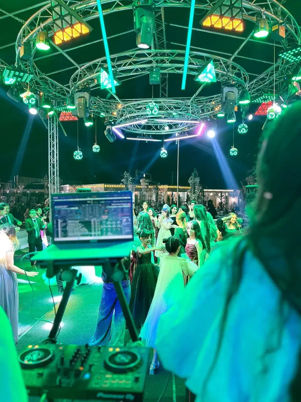 دیجی خانم و آقا برای مجالس شما|خدمات پذیرایی، مراسم|بندرعباس, |دیوار