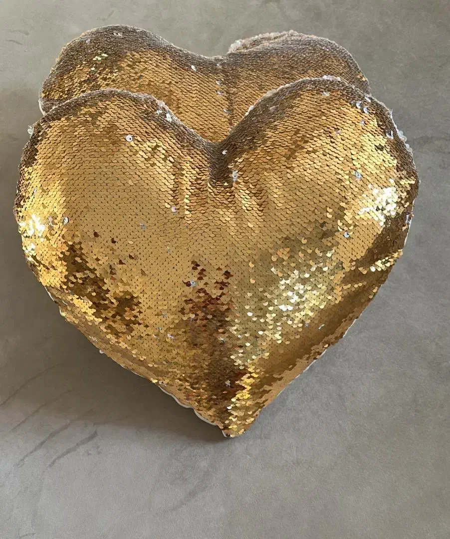 کوسنه قلبه پولکی|رختخواب، بالش، پتو|تهران, تجریش|دیوار