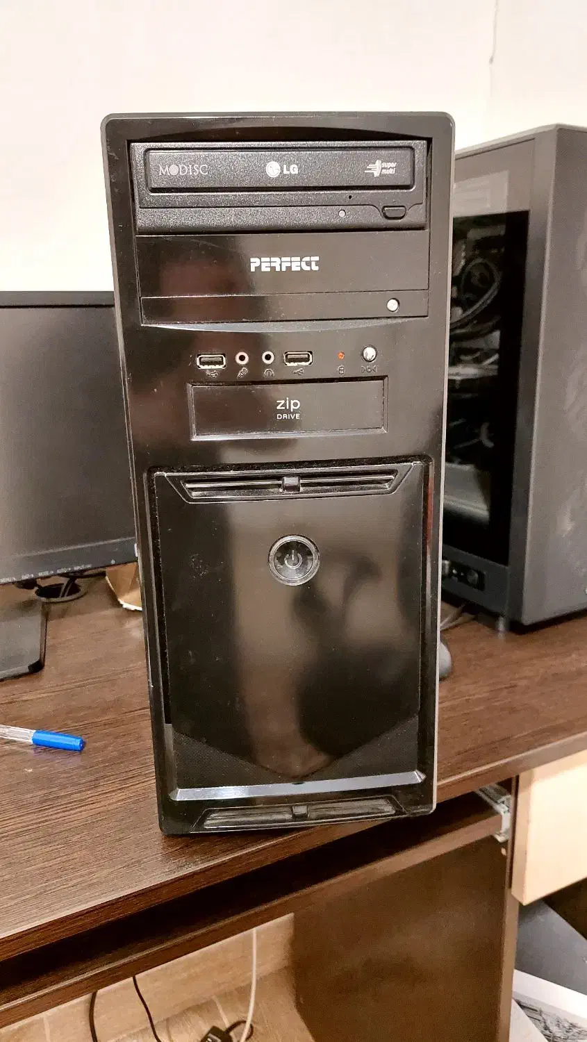 کامپیوتر|رایانه رومیزی|کرج, شهرک یاس جنوبی|دیوار