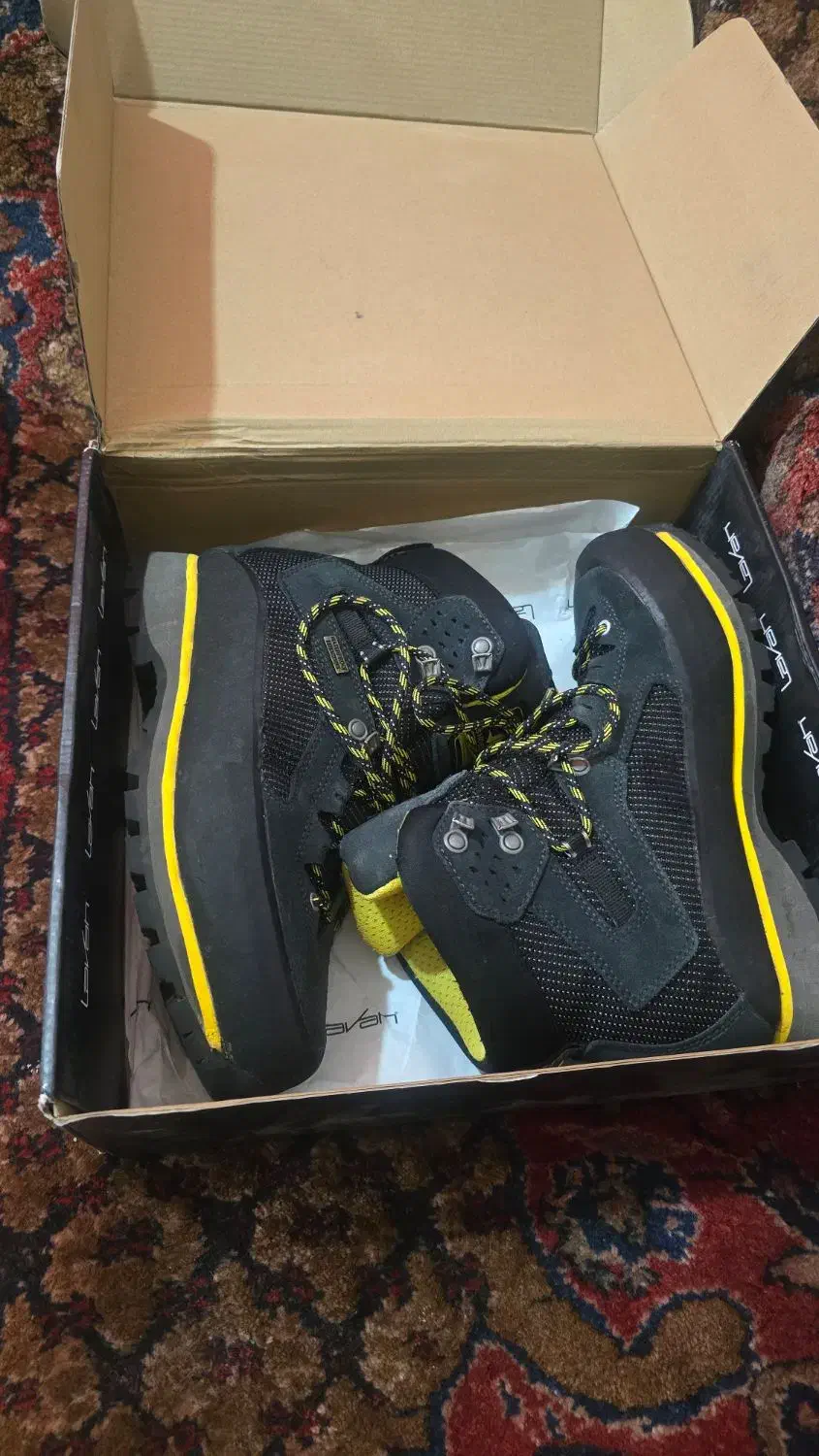 کفش|کوهنوردی و کمپینگ|سنقر, |دیوار