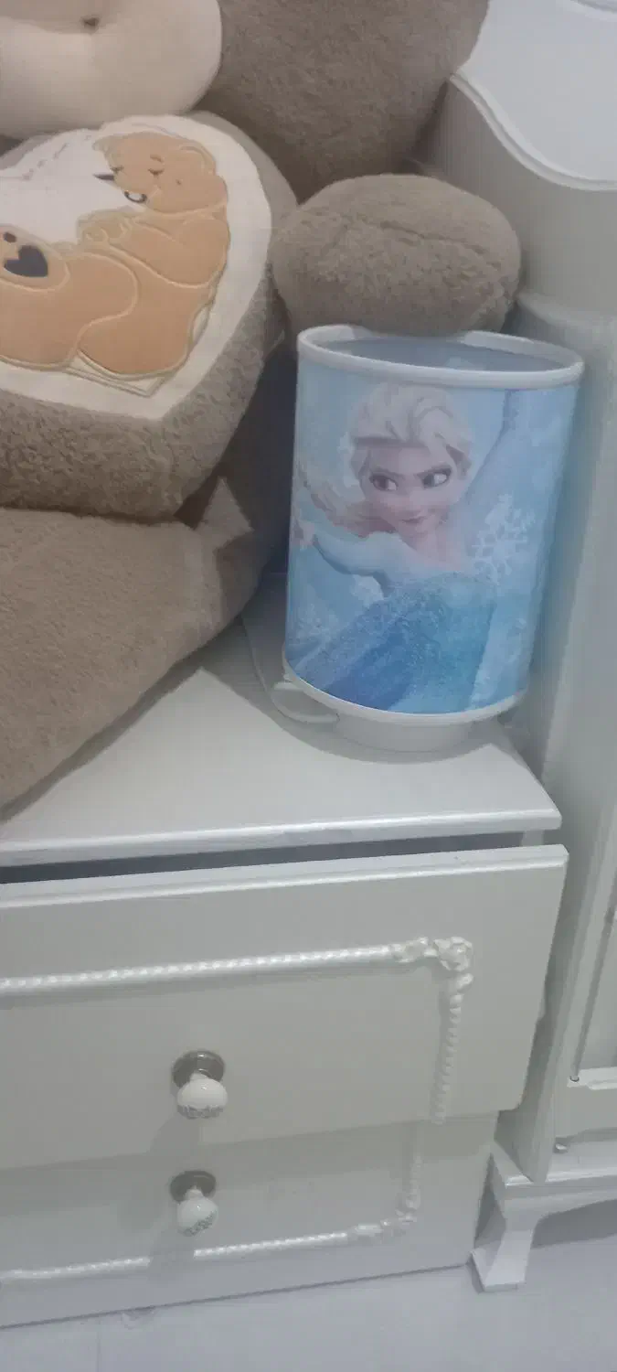 چراغ خواب کودک السا|چراغ خواب و آباژور|گرگان, |دیوار