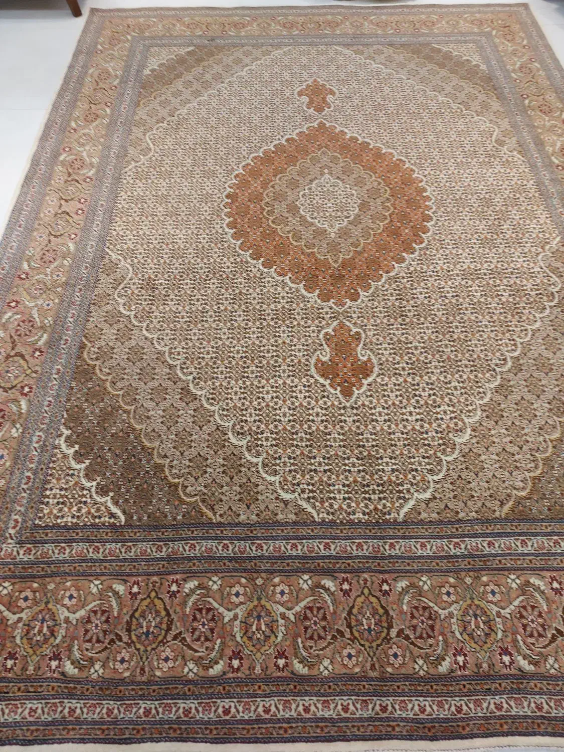 فرش دستبافت|فرش|ارومیه, |دیوار