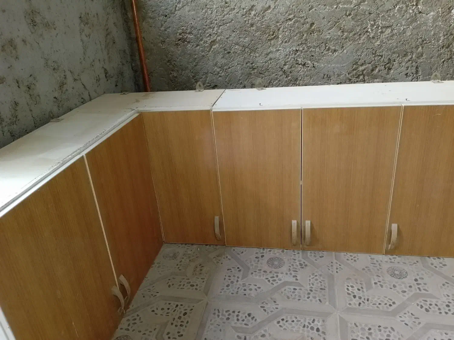 کابینت بالا ام دی اف|مصالح و تجهیزات ساختمان|درگهان, |دیوار