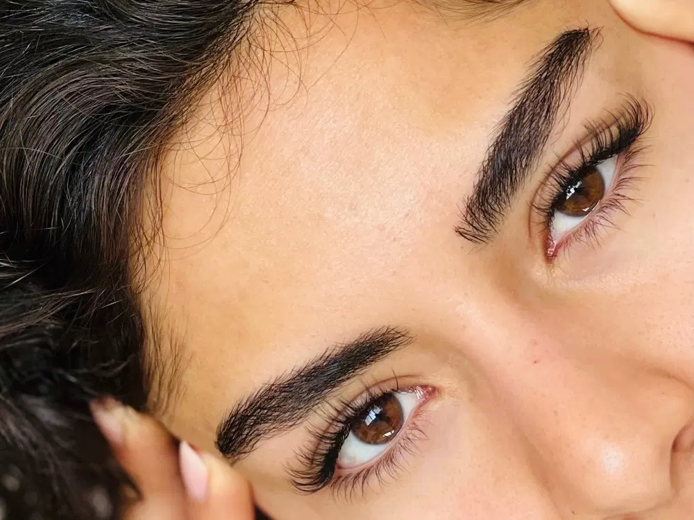 مژه|خدمات آرایشگری و زیبایی|فیروزآباد (فارس), |دیوار