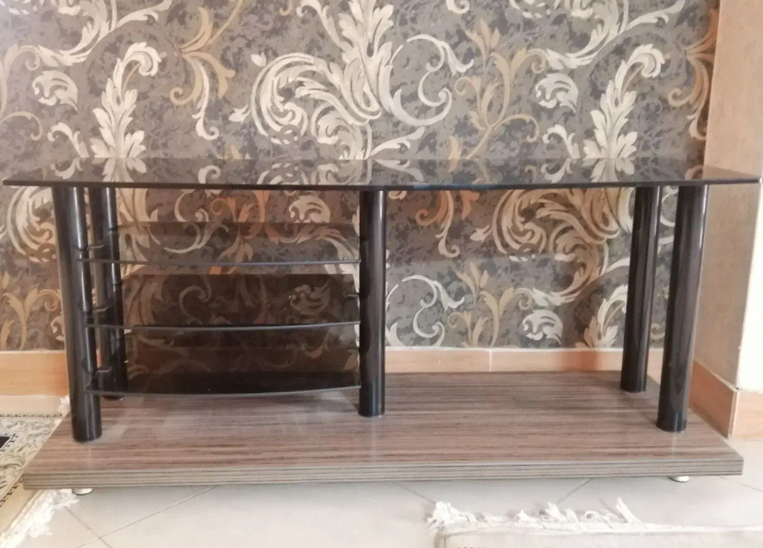 میز تلویزیون|میز تلویزیون|لاهیجان, قیام|دیوار