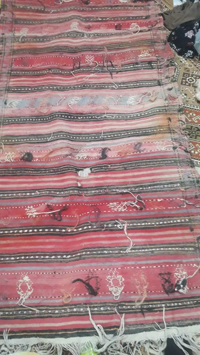 گلیم قدیمی قدمت ۶۰سال|گلیم، جاجیم، گبه|نیشابور, میدون بار|دیوار