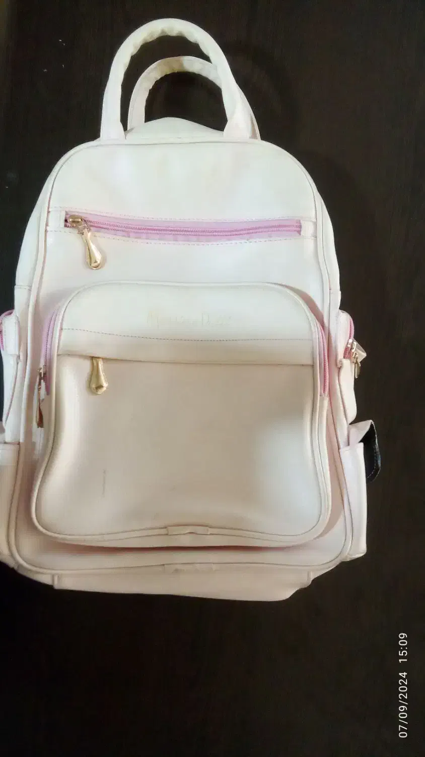 انواع کیف|کیف، کفش، کمربند|اندیشه, اندیشه فاز ۱|دیوار