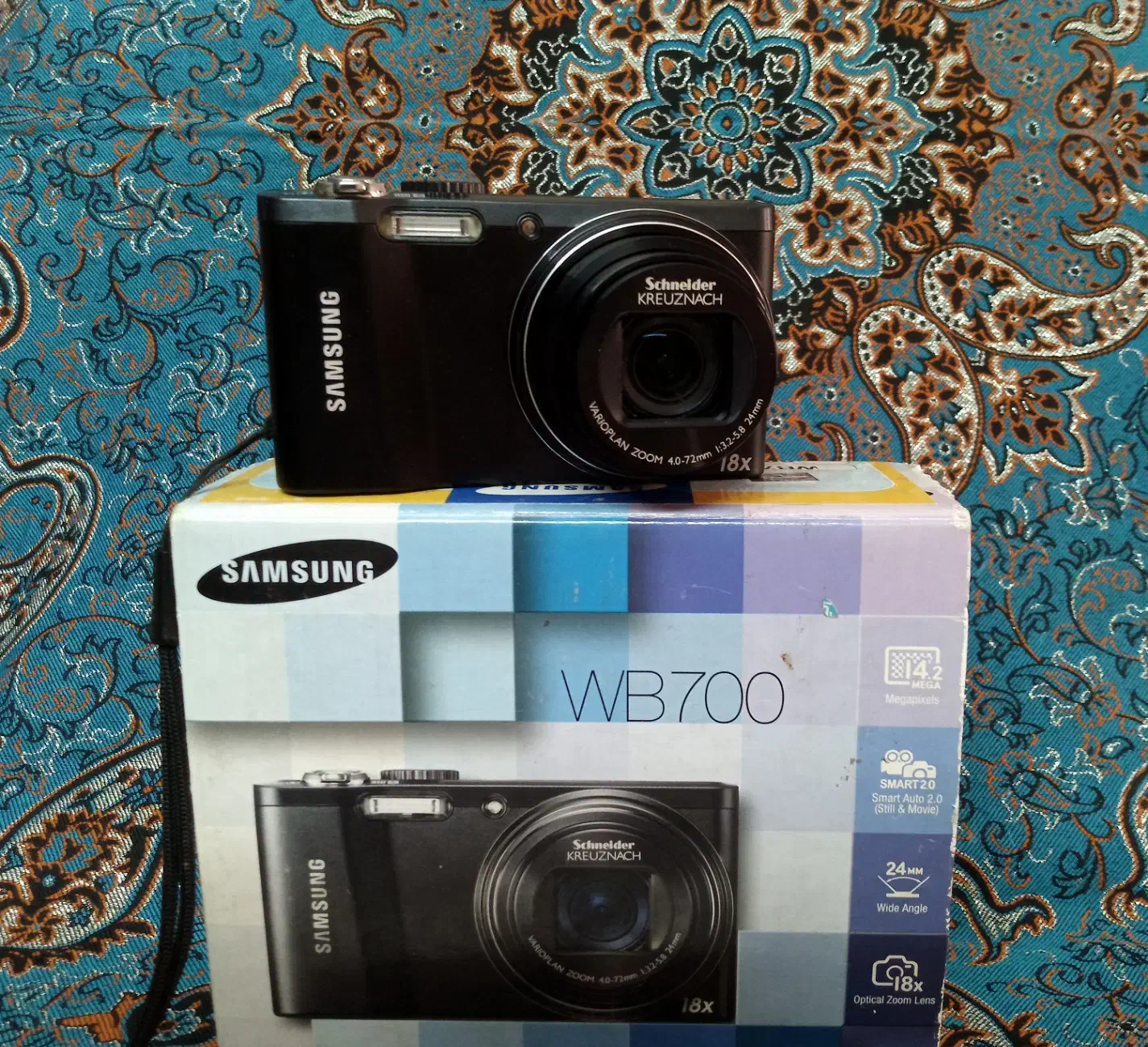 دوربین عکاسی سوپرزوم سامسونگW700مناسب بلاگری وهدیه|دوربین عکاسی و فیلم‌برداری|تهران, چیتگر جنوبی|دیوار