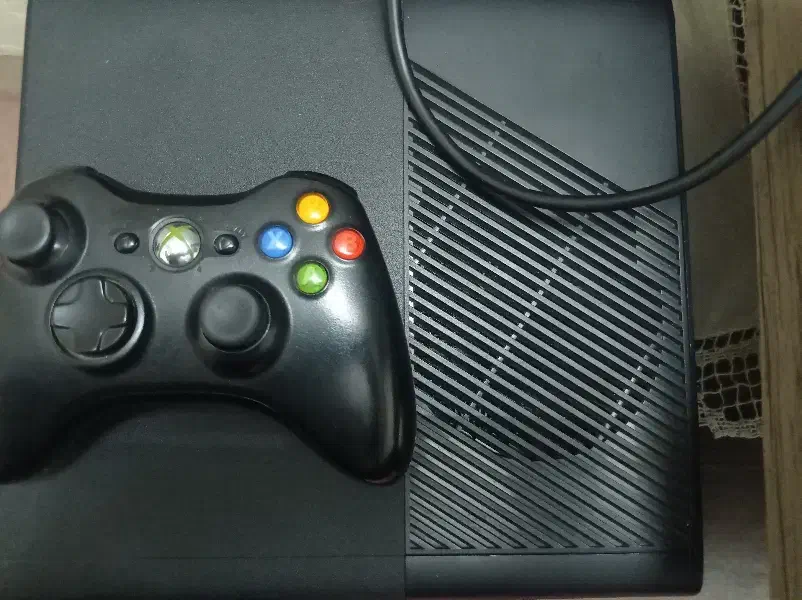 xbox 360 soper slim|کنسول، بازی ویدئویی و آنلاین|همدان, |دیوار