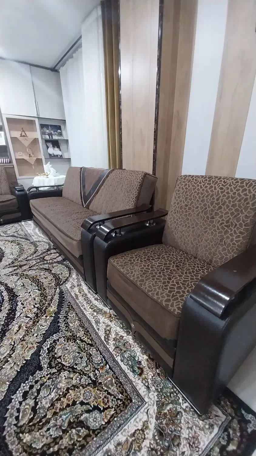 مبلمان|مبلمان خانگی و میز عسلی|شهرکرد, |دیوار