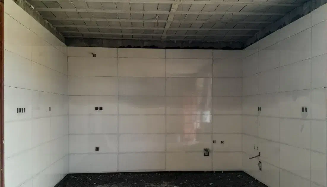 کاشی کاری لوله کشی وبرق کشی ساختمان|خدمات پیشه و مهارت|رودان, |دیوار