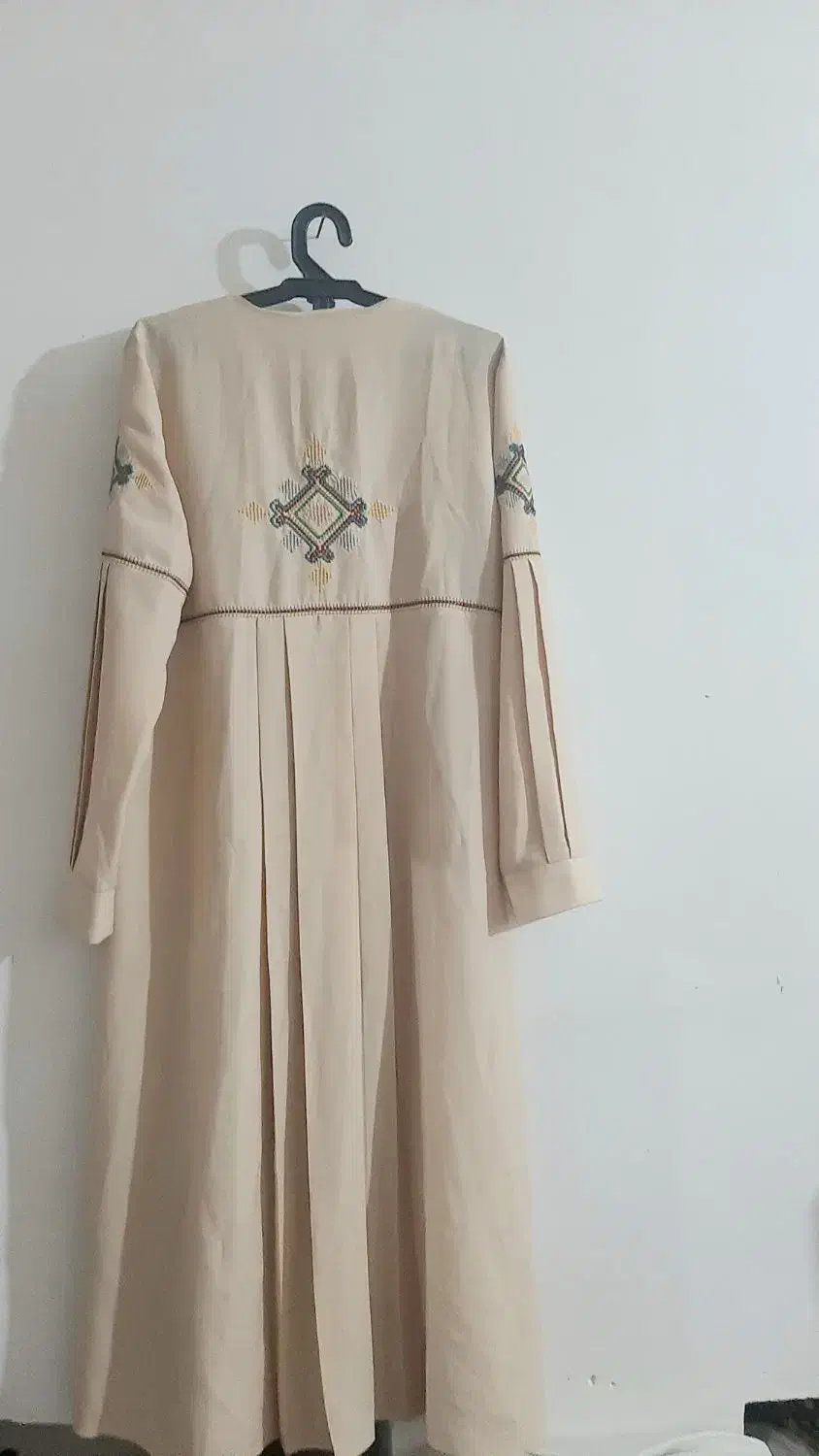 مانتوشیک|لباس|زاهدان, |دیوار