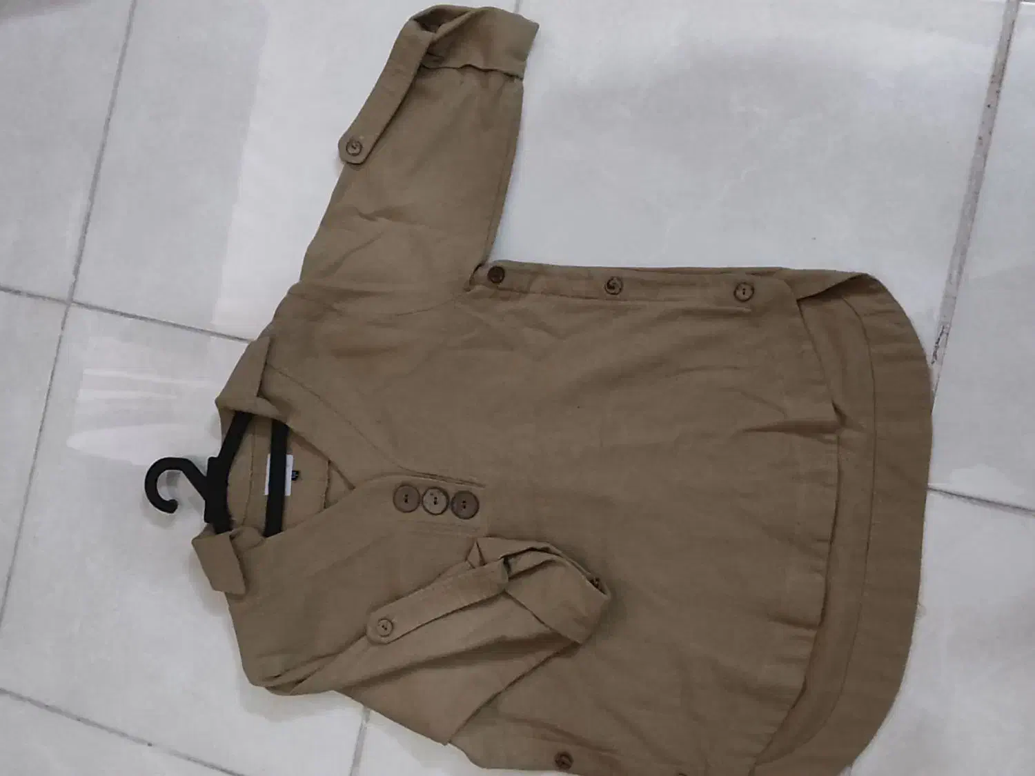 لباس|لباس|کرج, شهرک جهان آرا|دیوار