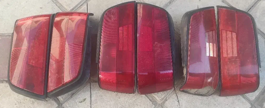 حراج چراغ قالپاق پژو پارس ۴۰۵|قطعات یدکی و لوازم جانبی|شیراز, شهرک مطهری|دیوار