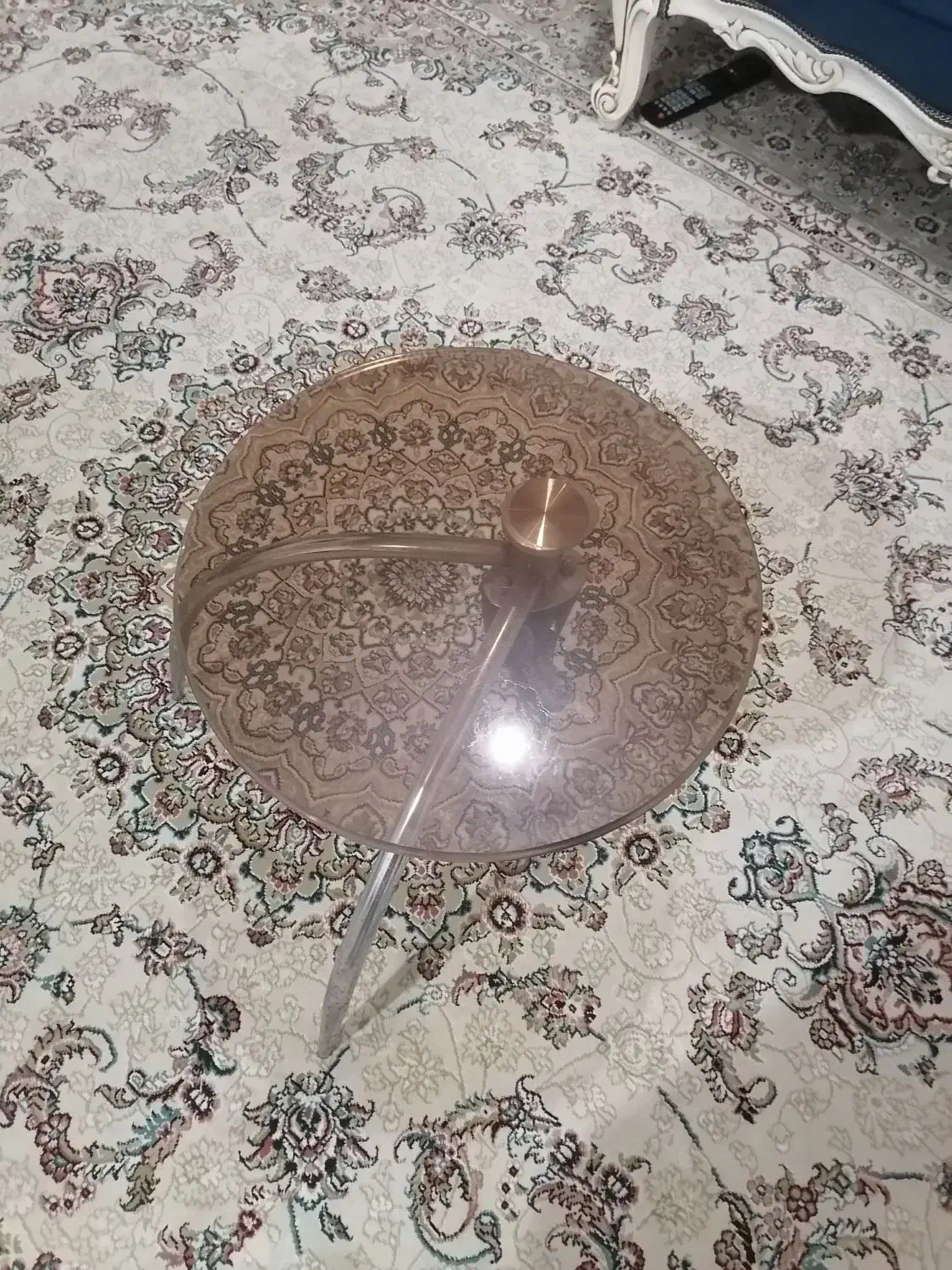 گل میز|مبلمان خانگی و میز عسلی|صدرا-فارس, فاز ۱|دیوار