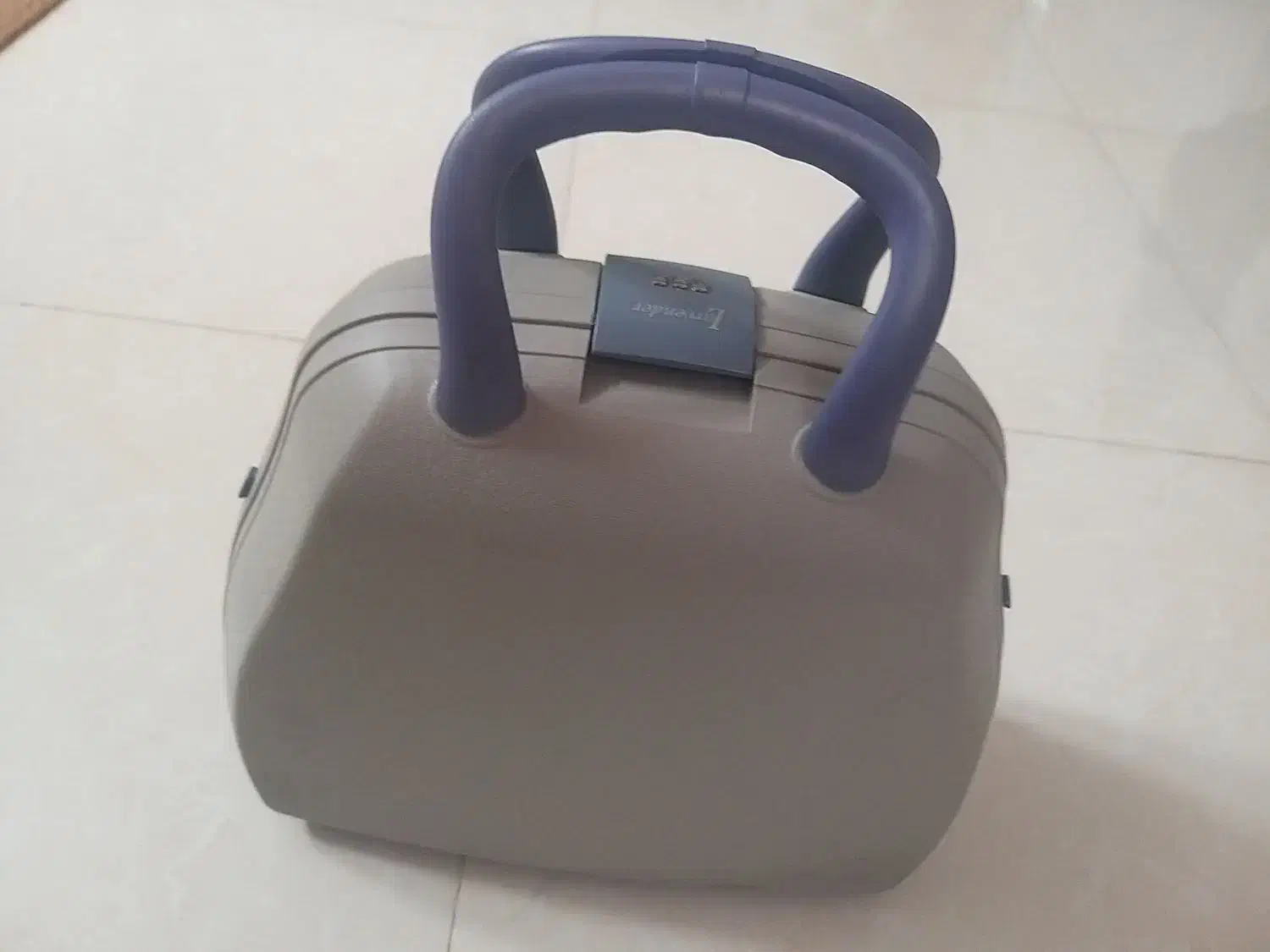 چمدان آرایشی زنانه|کیف، کفش، کمربند|کاشان, امیرکبیر|دیوار