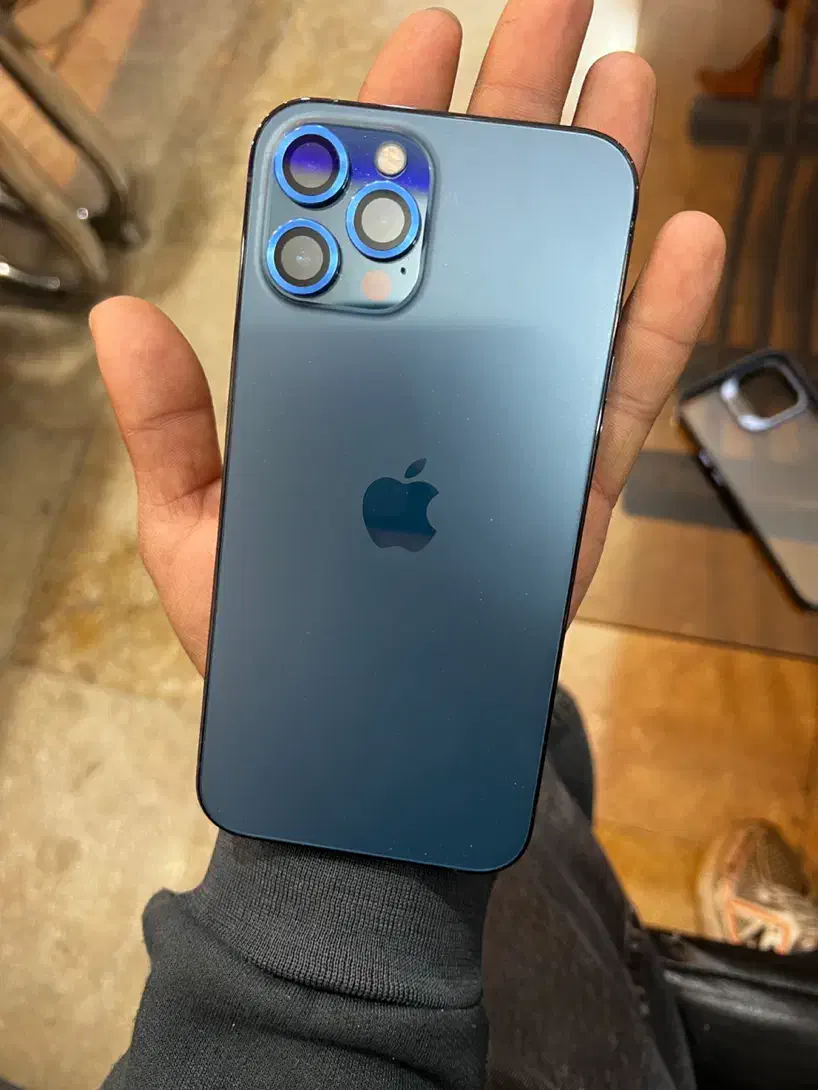 آیفون ۱۲ پرومکس درحد نو|موبایل|مشهد, کارمندان دوم|دیوار