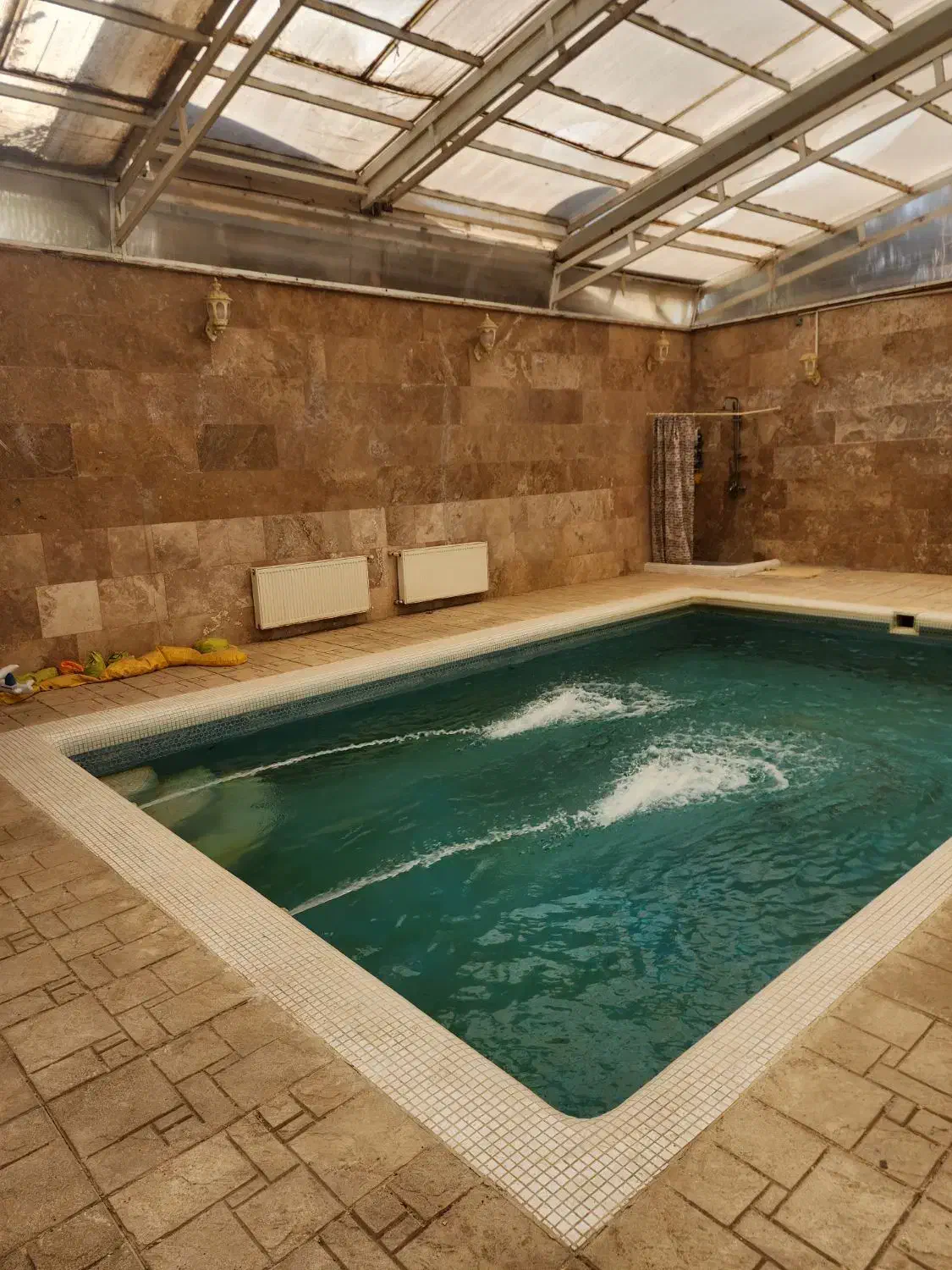 ویلا۶۶۰ متر ۴۰۰ متر بنا سند دار کردان کوهسار تهاتر|فروش خانه و ویلا|کوهسار (البرز), |دیوار