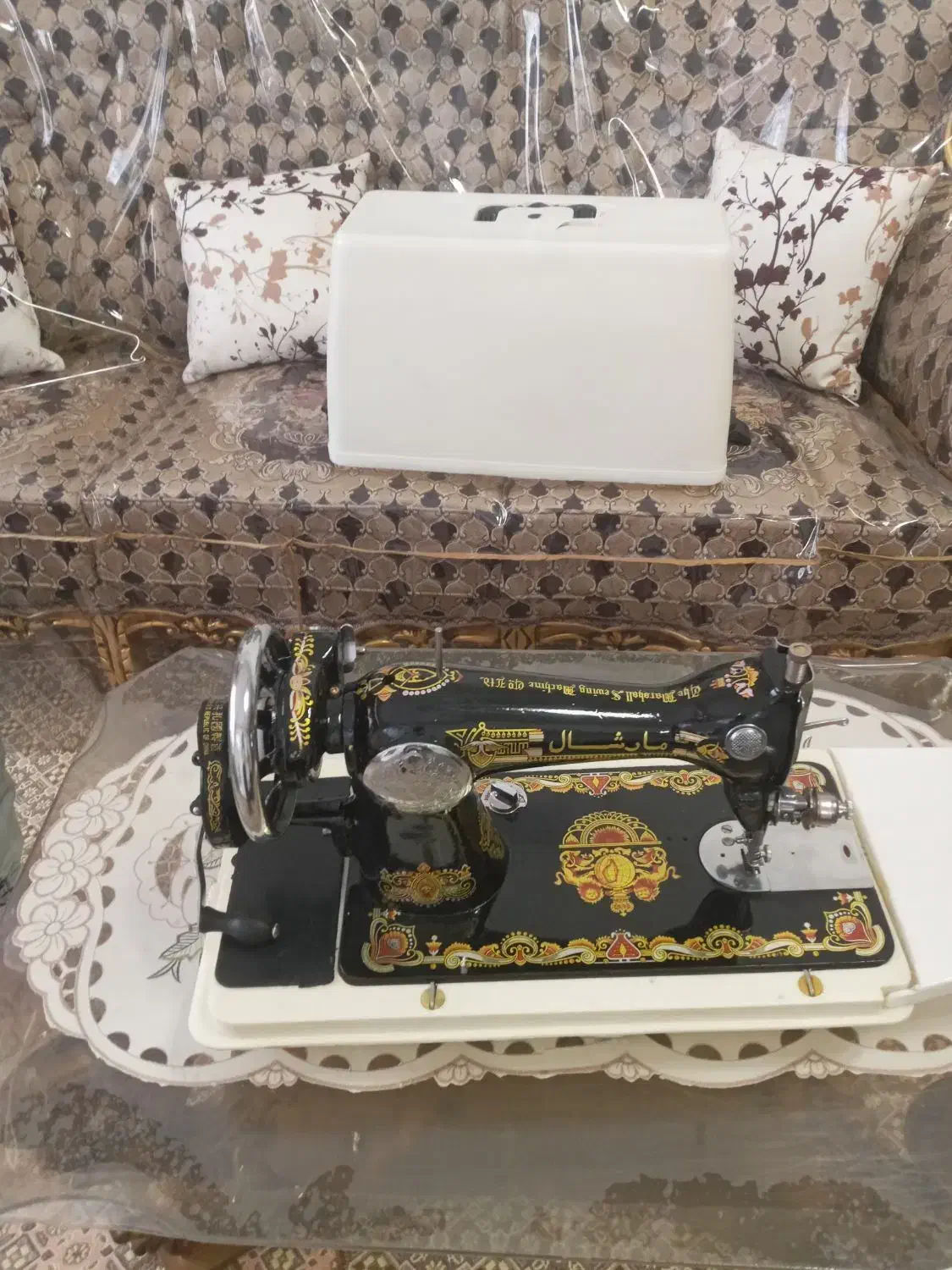 چرخ. خیاطی|چرخ خیاطی و ریسندگی|دامغان, |دیوار