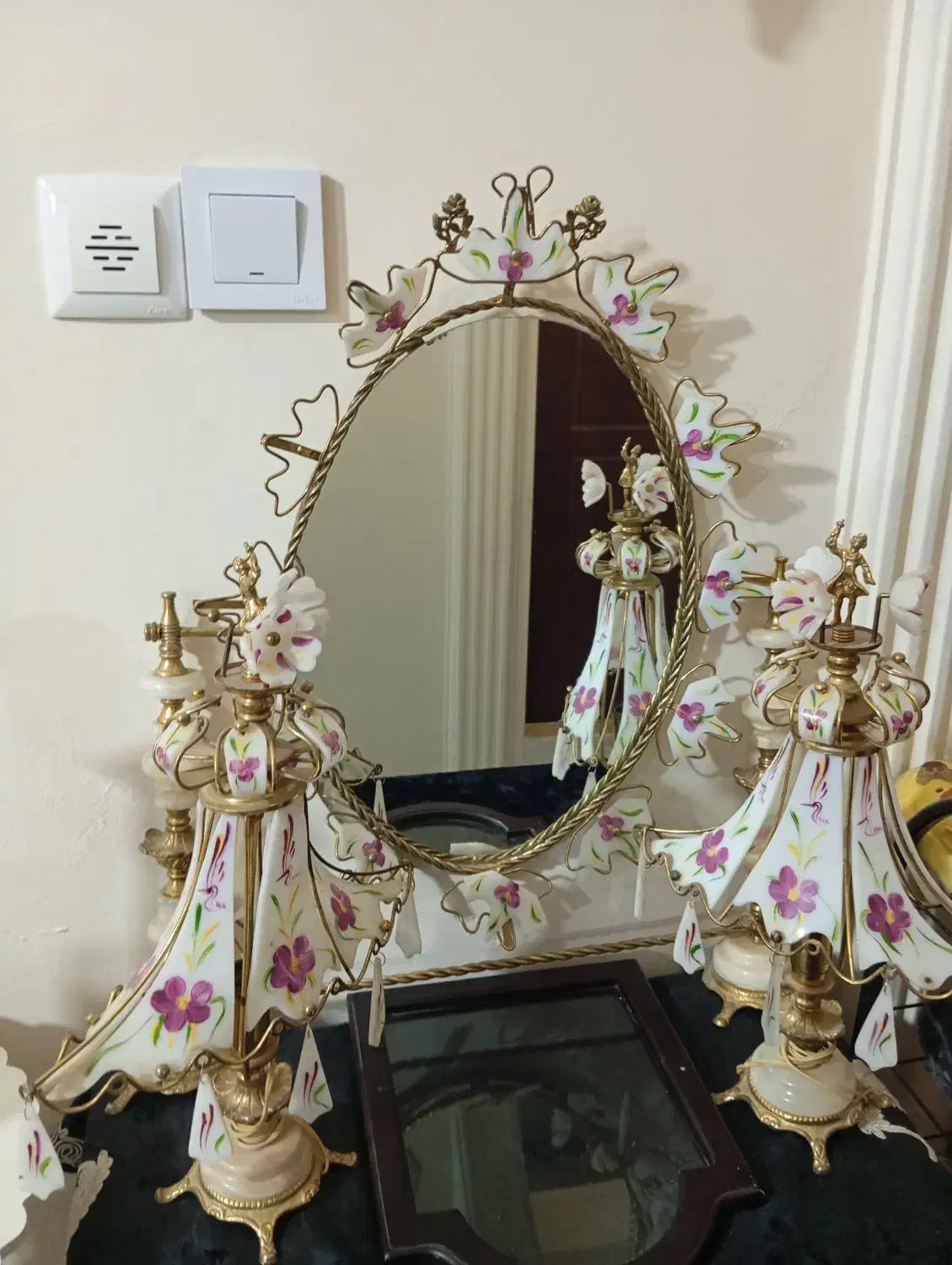 آینه شمعدان عتیقه و نوستالژی|کلکسیون اشیاء عتیقه|کرج, شاهین‌ویلا|دیوار