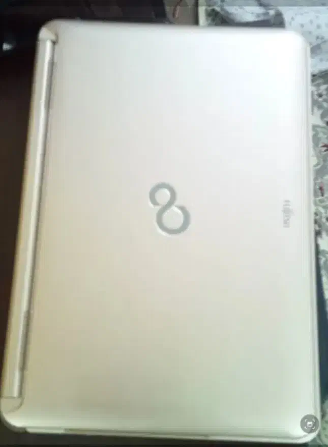 لپ تاپ فوجیتسواصل ژاپن لمسی تمام عیارکمیاب|رایانه همراه|ایزدشهر, |دیوار